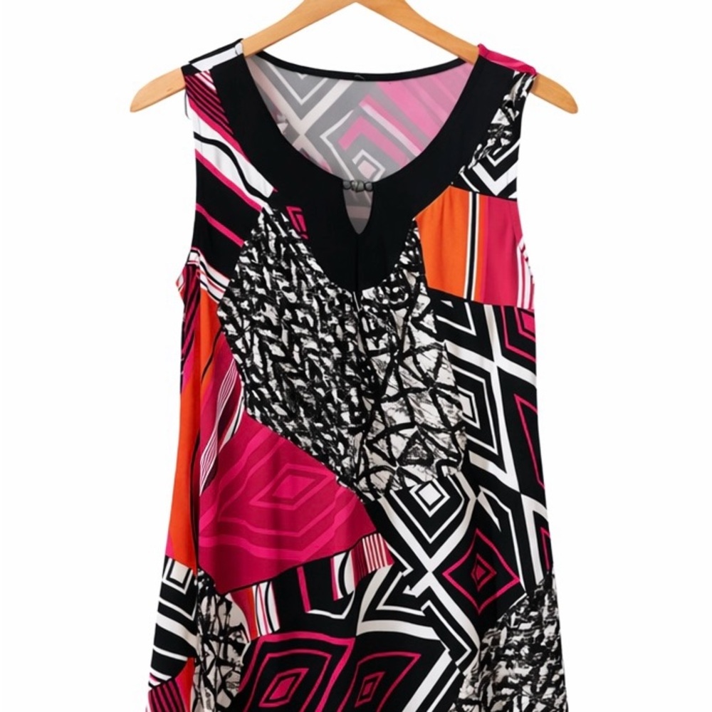 Geometric Sleeveless Top - M